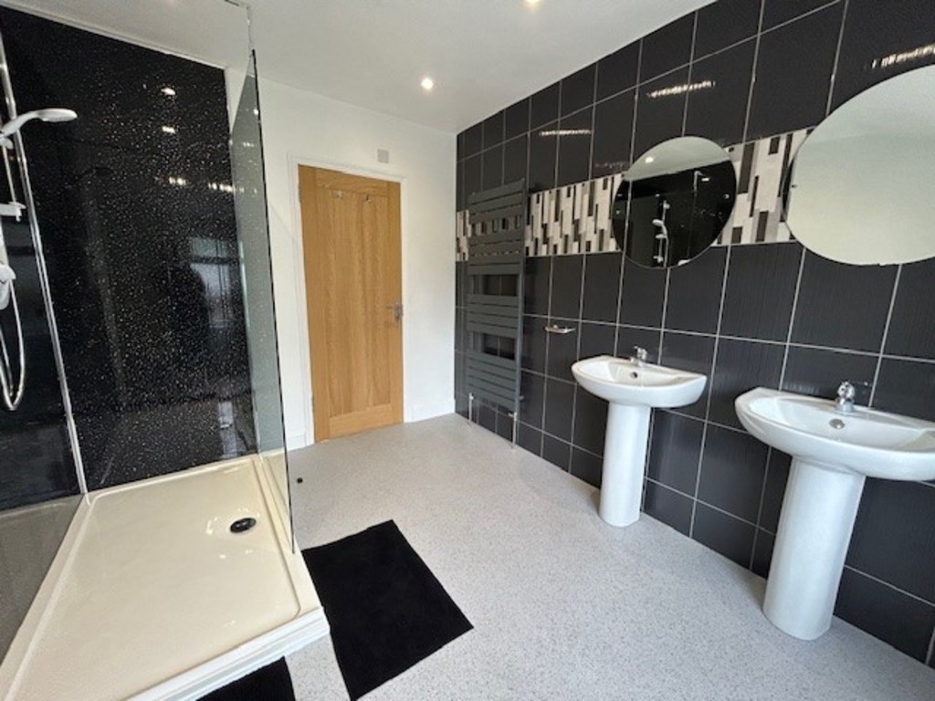 2 bed terraced house to rent in Mansfield Road, Exeter  - Property Image 9