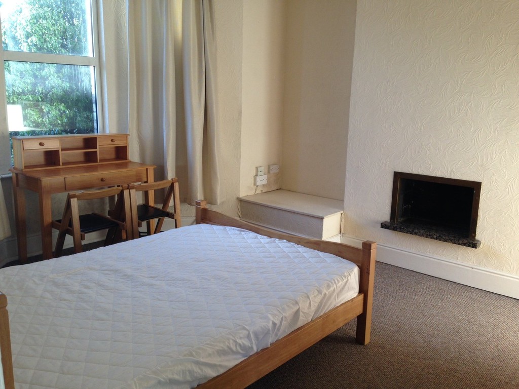 5 bed terraced house to rent in Pinhoe Road  - Property Image 11