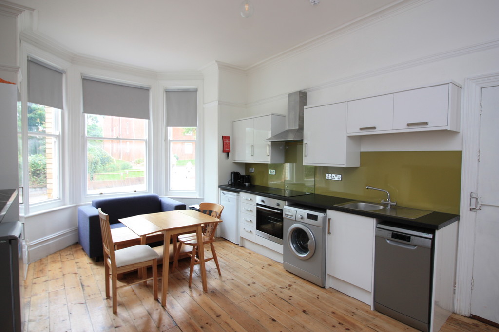 2 bed apartment to rent in Pennsylvania Road, Exeter 0
