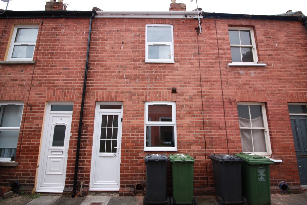 2 bed terraced house to rent in Grendon Buildings, Exeter 2