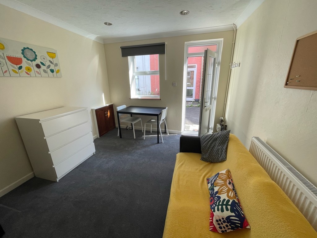 2 bed terraced house to rent in Grendon Buildings, Exeter 11