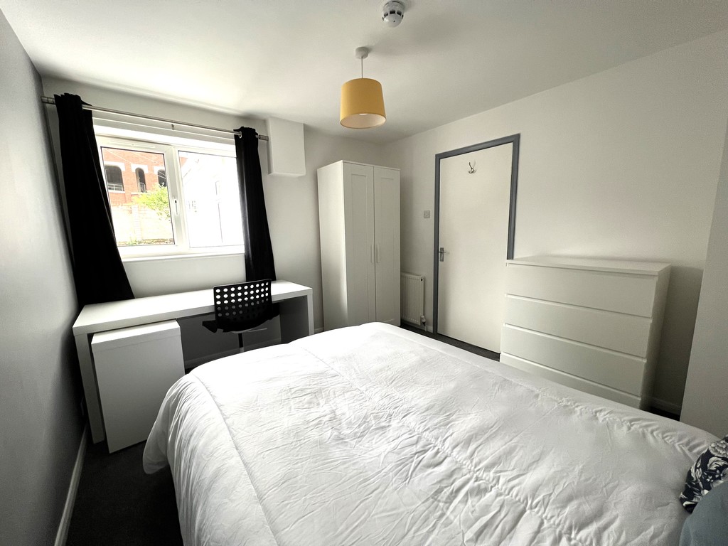 2 bed apartment to rent in Longbrook Street, Exeter  - Property Image 7