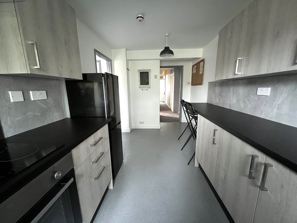 2 bed apartment to rent in Longbrook Street, Exeter - Property Image 1