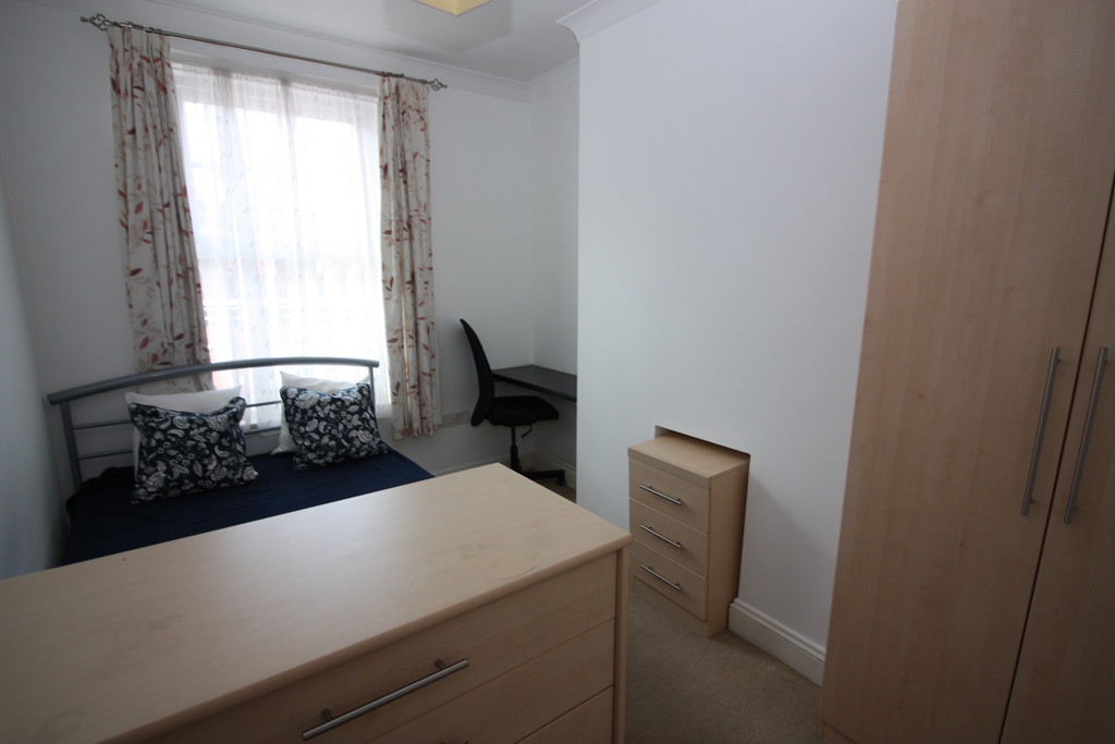 5 bed terraced house to rent in Portland Street  - Property Image 8