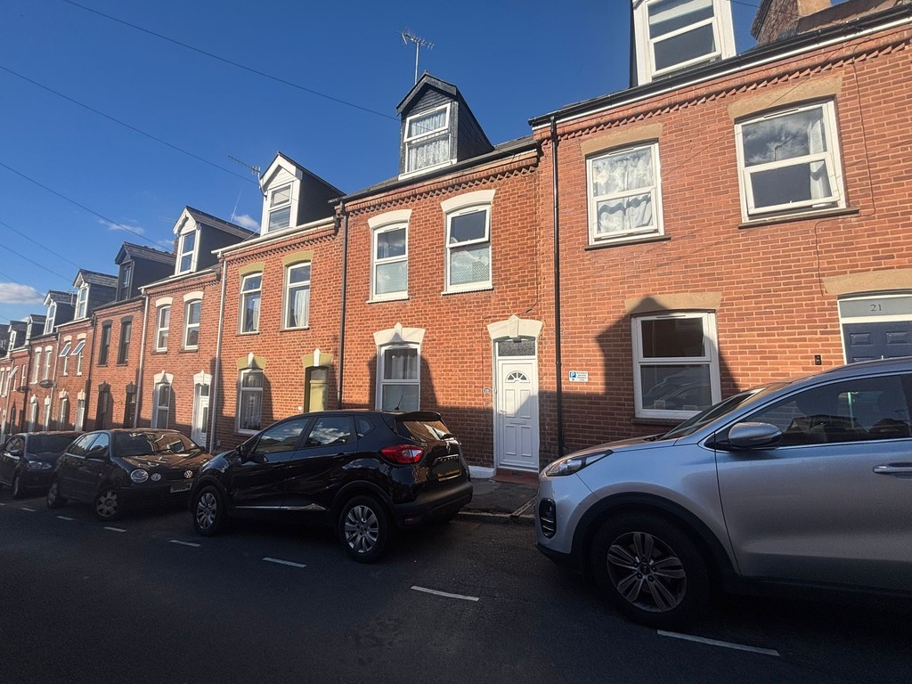 5 bed terraced house to rent in Portland Street  - Property Image 2