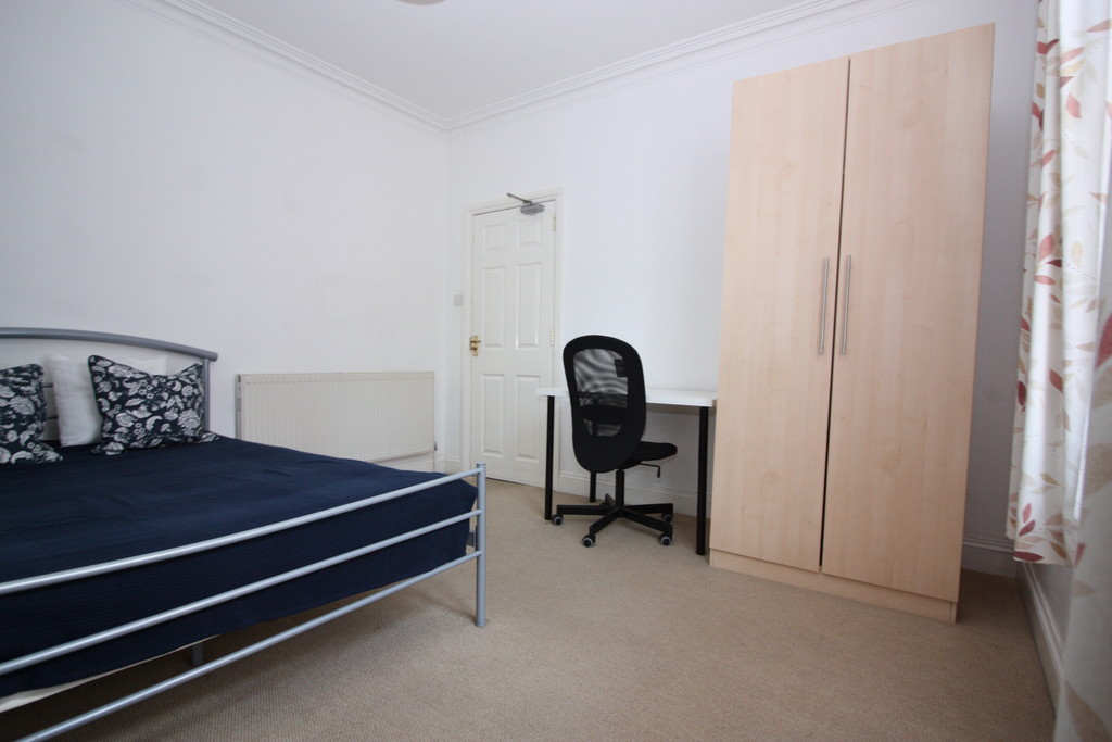 5 bed terraced house to rent in Portland Street  - Property Image 7