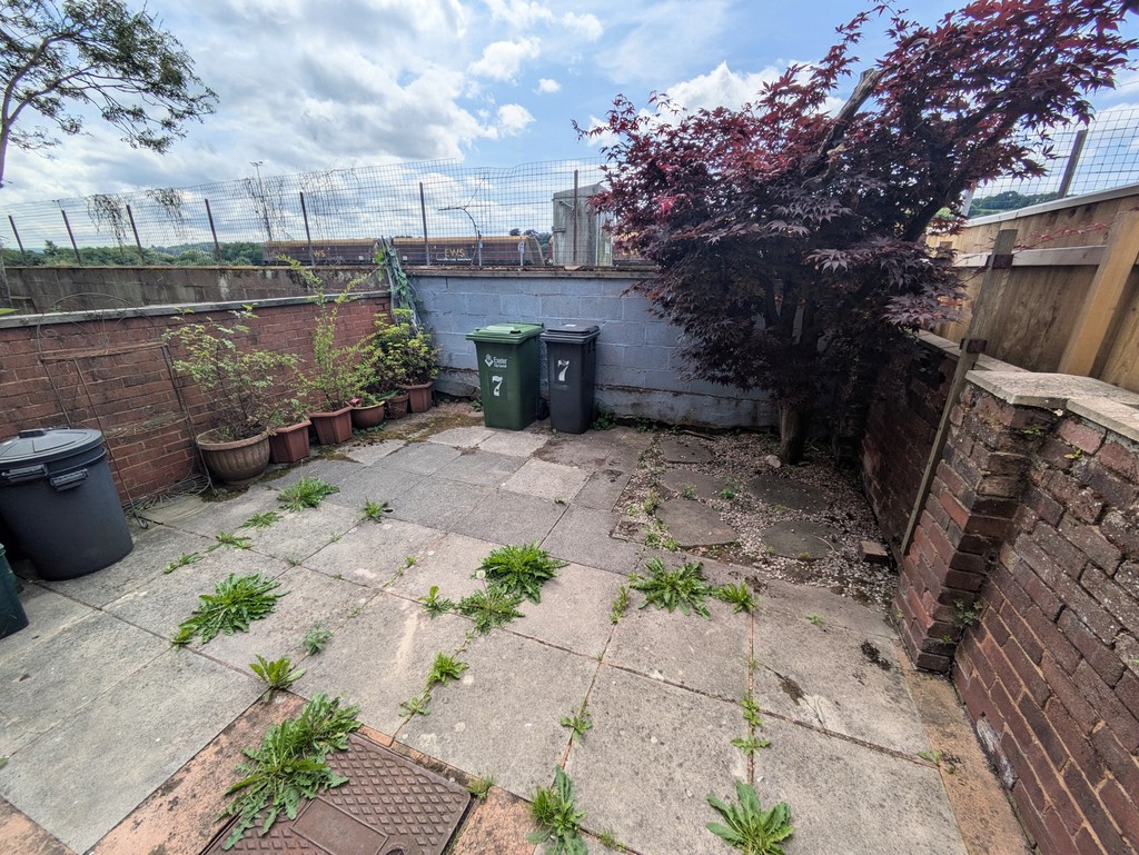 1 bed terraced house to rent in King Edward Street, Exeter 13