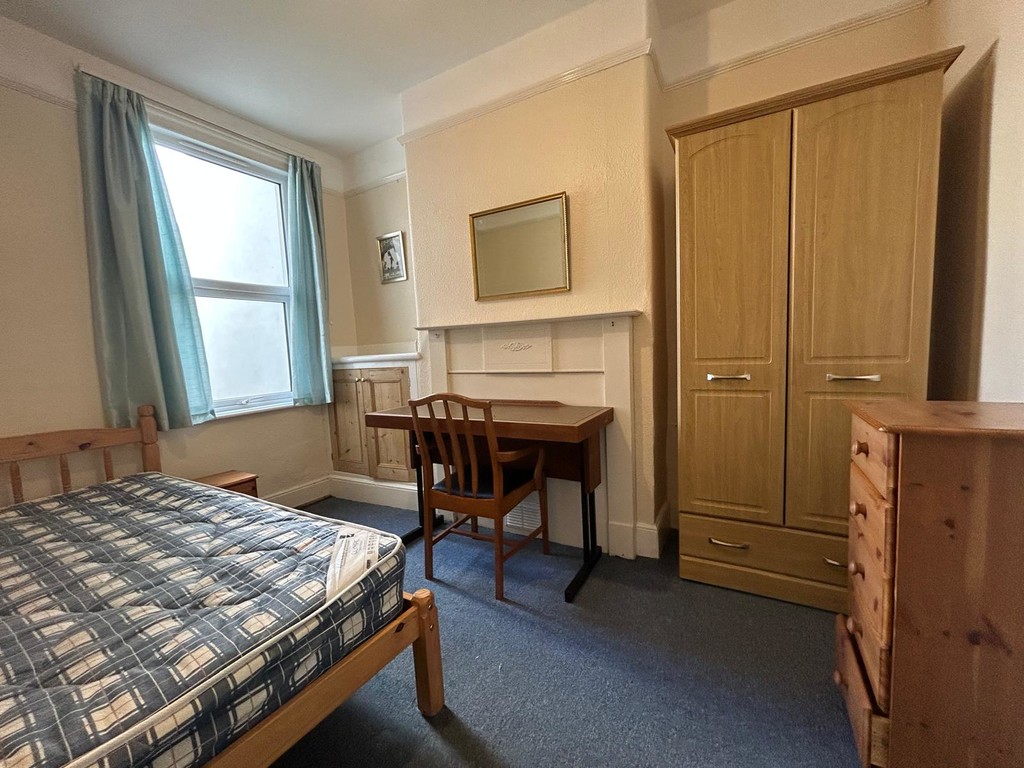 4 bed terraced house to rent in St Annes Road, Exeter, EX1  - Property Image 8