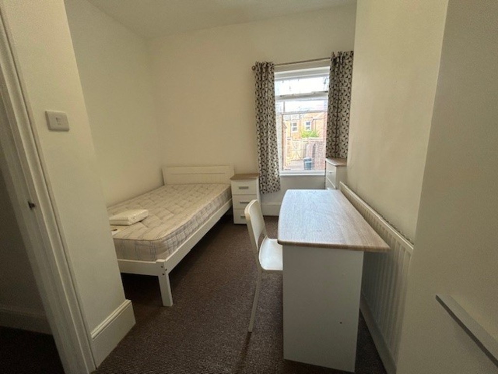 2 bed apartment to rent in St Johns Road, Exeter 13