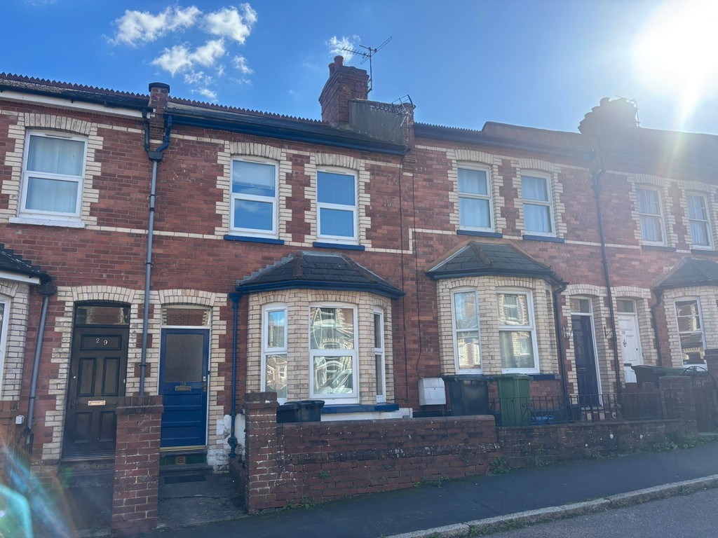 4 bed terraced house to rent in Manston Road