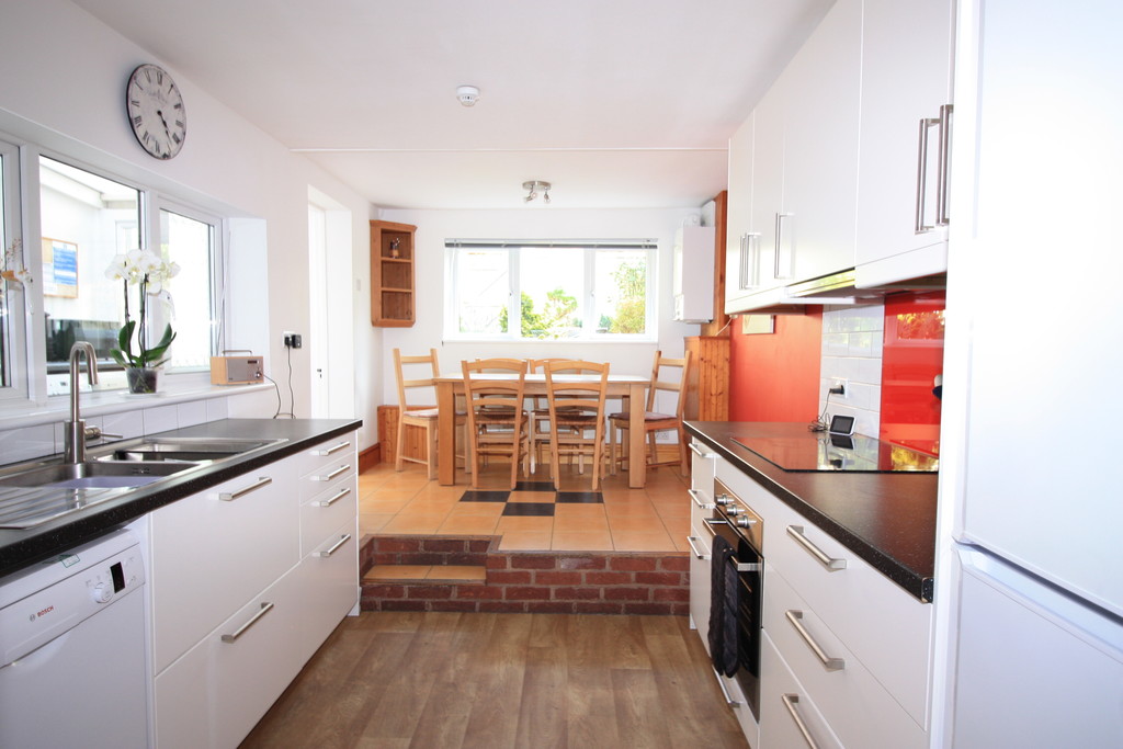6 bed terraced house to rent in Oxford Road, Exeter 1