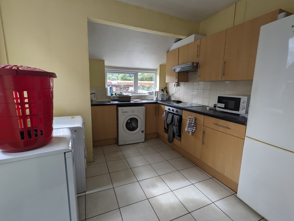 1 bed terraced house to rent in Cowley Bridge Road, Exeter 4