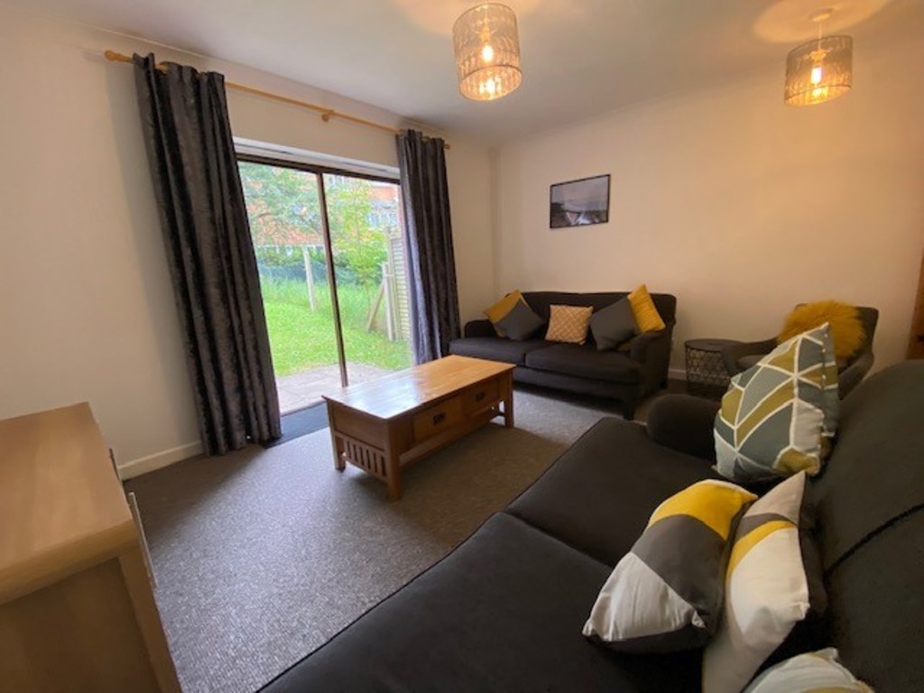 STUDENT PROPERTY 2025/2026
£150 per week per person, Excluding Bills
Rent advertised is per person5 bedroom student house. There are two newly refurbished bathrooms, a kitchen/diner and a large lounge. It is situated in a perfect location for Streatham Campus and Exeter St Davids Station.