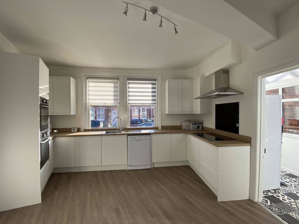 7 bed terraced house to rent in Danes Road, (Property 2), EX4