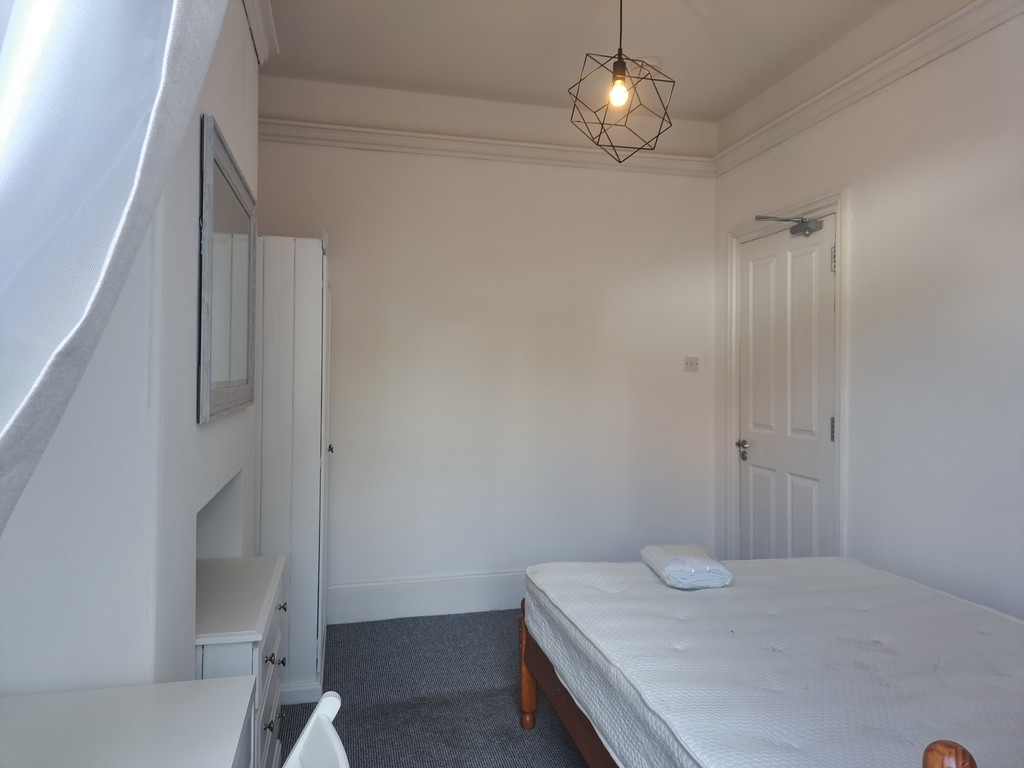 6 bed terraced house to rent in Sylvan Road, Exeter, EX4  - Property Image 9