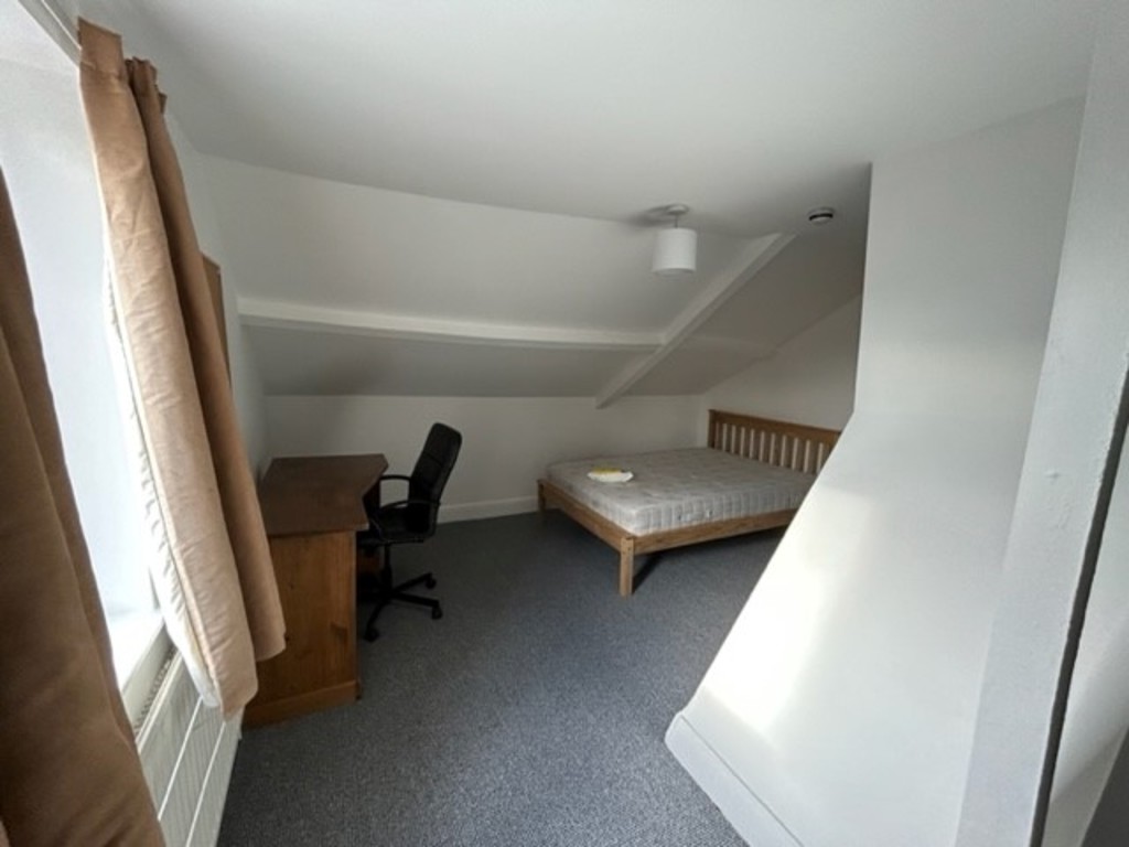 7 bed end of terrace house to rent in New North Road, Exeter 17