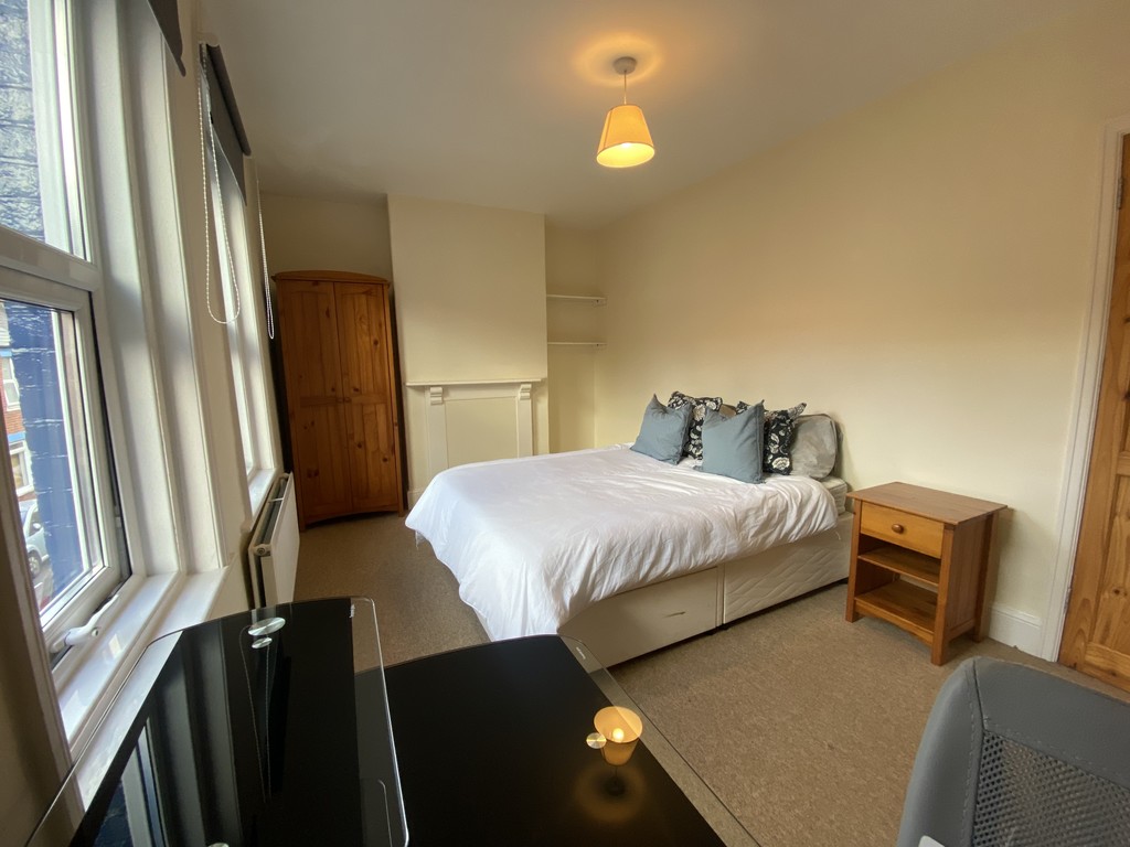 3 bed terraced house to rent in Hoopern Street  - Property Image 11