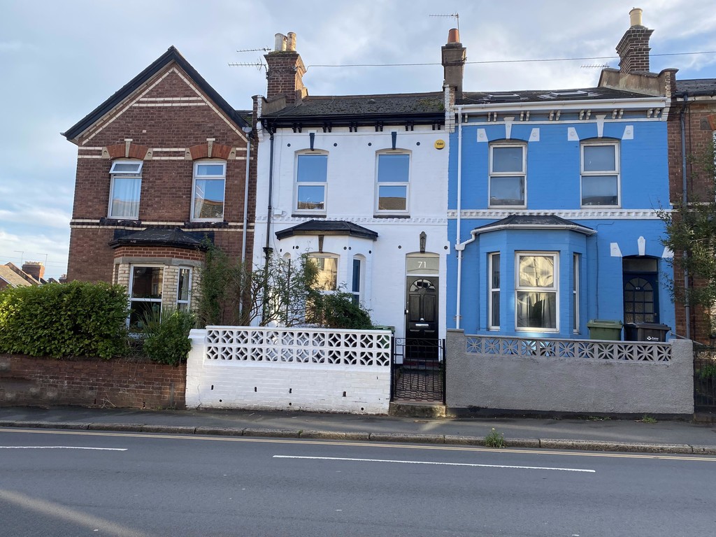4 bed terraced house to rent in Pinhoe Road, Exeter 0