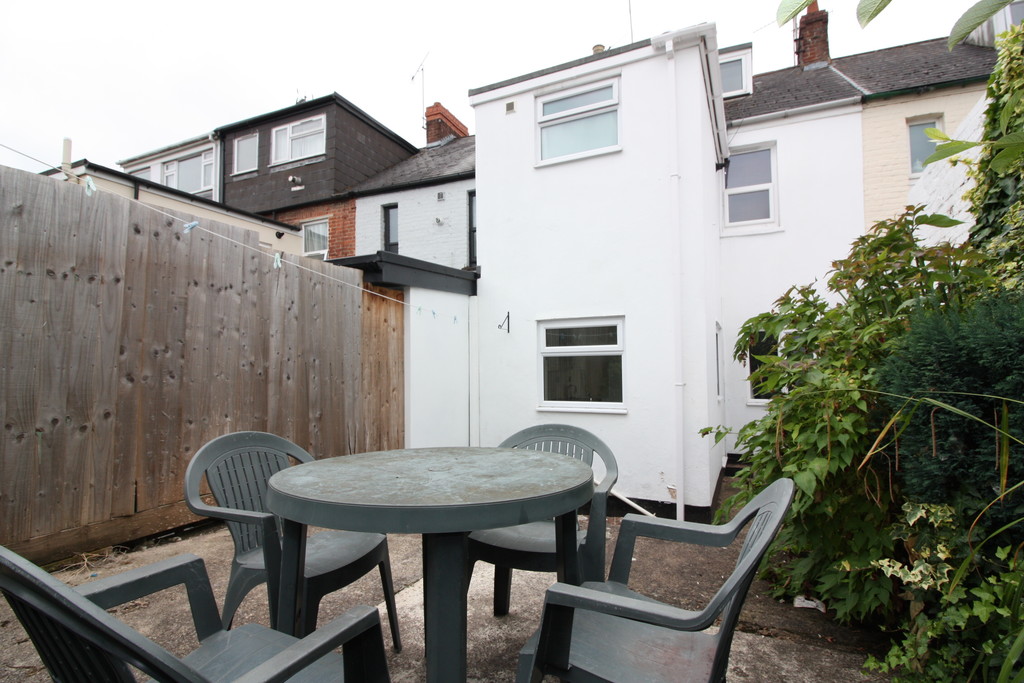 4 bed terraced house to rent in Codrington Street, Exeter  - Property Image 10