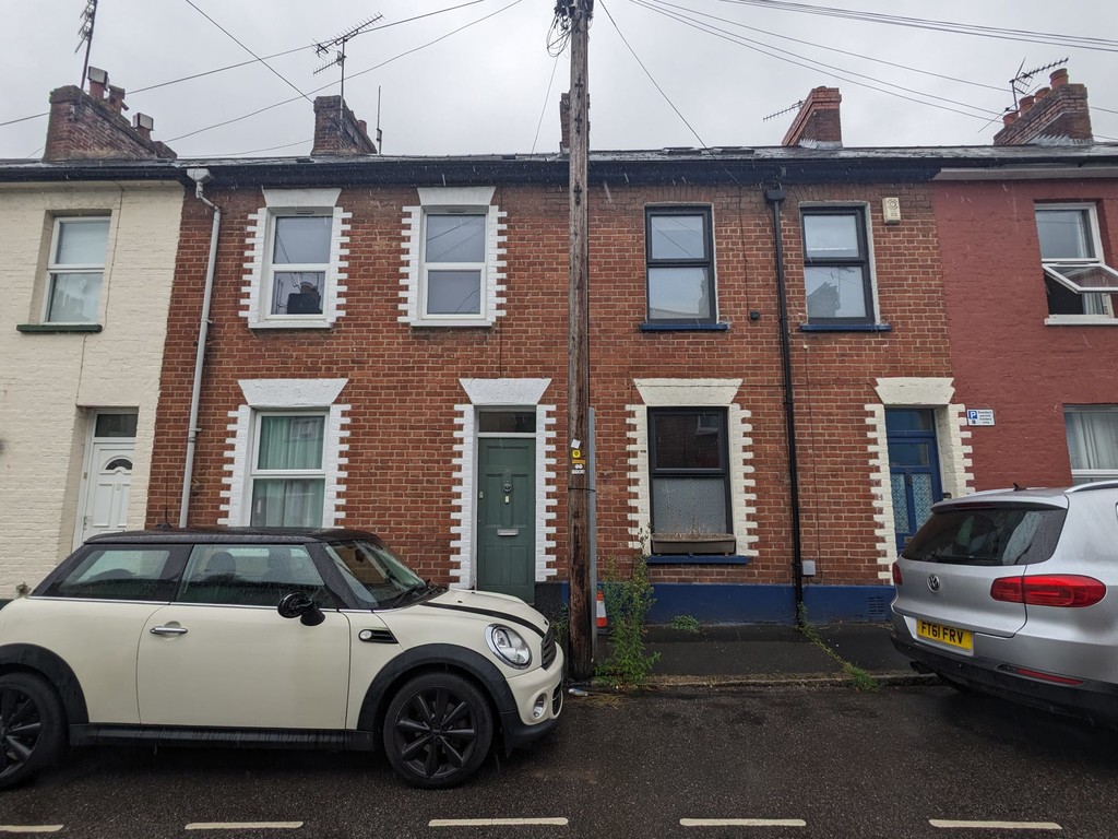 4 bed terraced house to rent in Codrington Street, Exeter 0