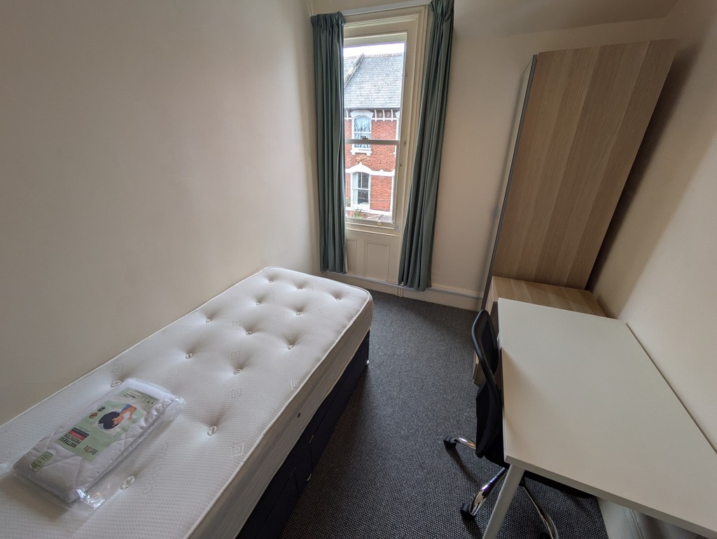 7 bed terraced house to rent in Richmond Road, Exeter  - Property Image 19