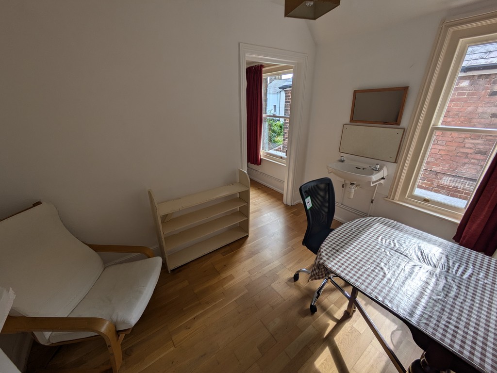 7 bed terraced house to rent in Richmond Road, Exeter  - Property Image 12