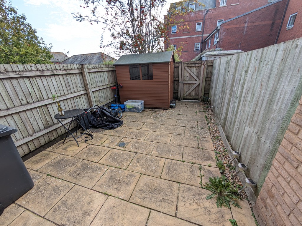 4 bed terraced house to rent in Market Street, Exeter  - Property Image 12