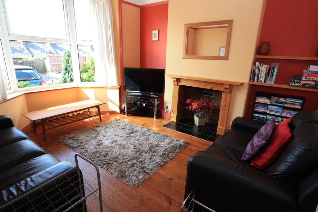 1 bed terraced house to rent in Oxford Road, Exeter 1