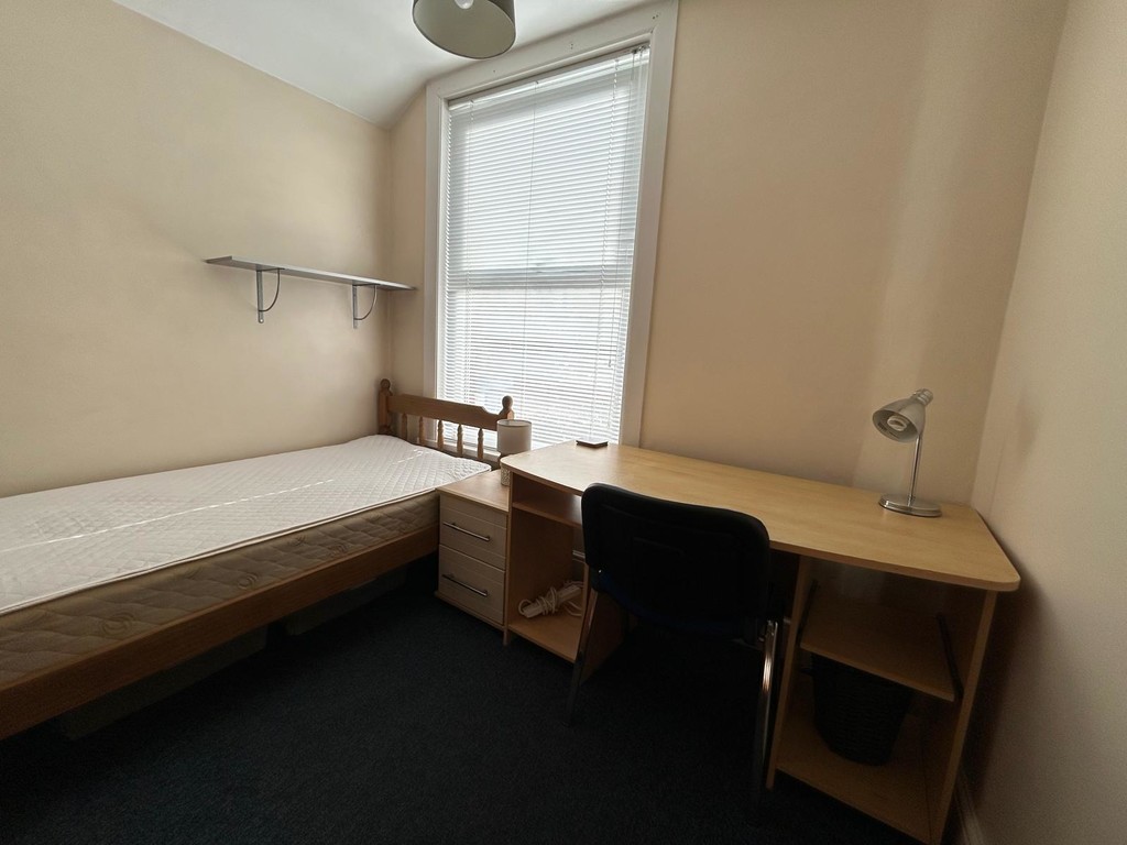 4 bed end of terrace house to rent in Monkswell Road, Mount Pleasant  - Property Image 6