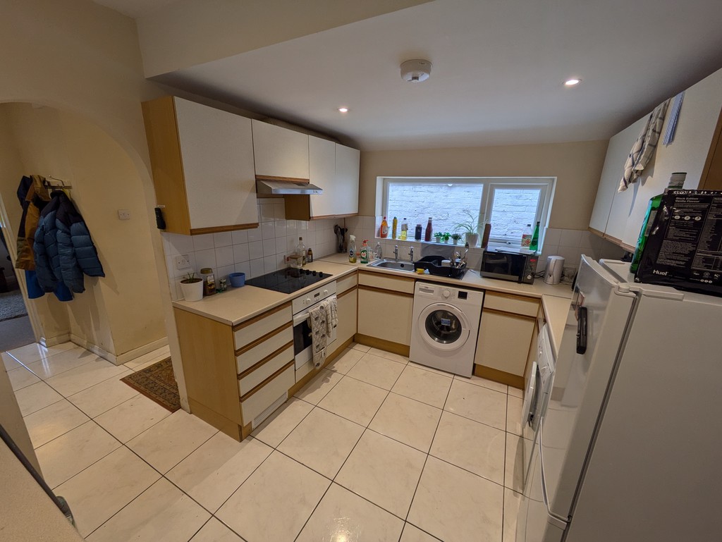 2 bed apartment to rent in Old Tiverton Road, Exeter 2