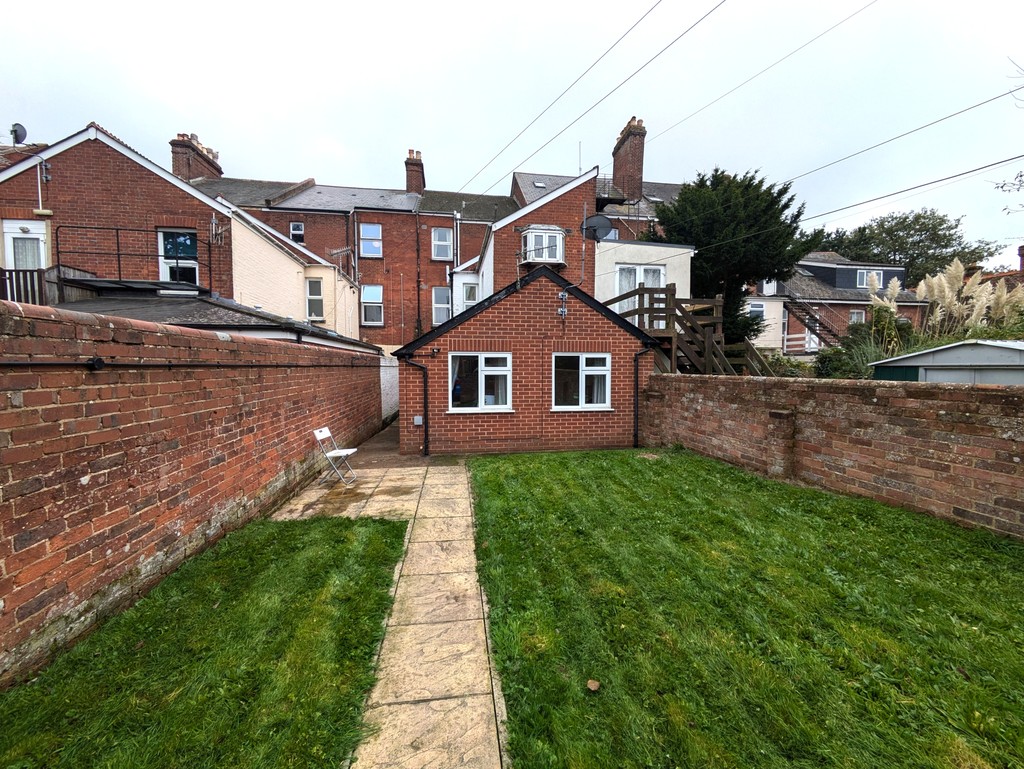 2 bed apartment to rent in Old Tiverton Road, Exeter  - Property Image 1