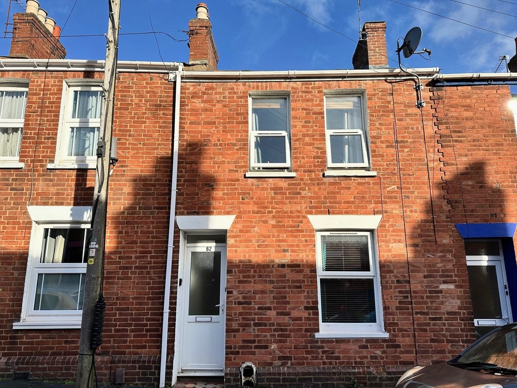 3 bed terraced house for sale in Hoopern Street