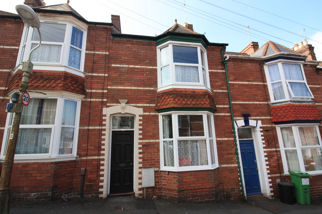 4 bed terraced house to rent in Rosebery Road, Exeter, EX4