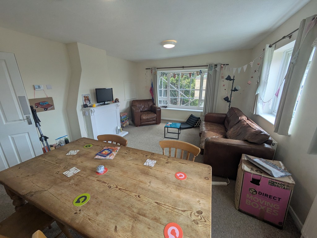 1 bed flat to rent in Polsloe Road, Exeter 2