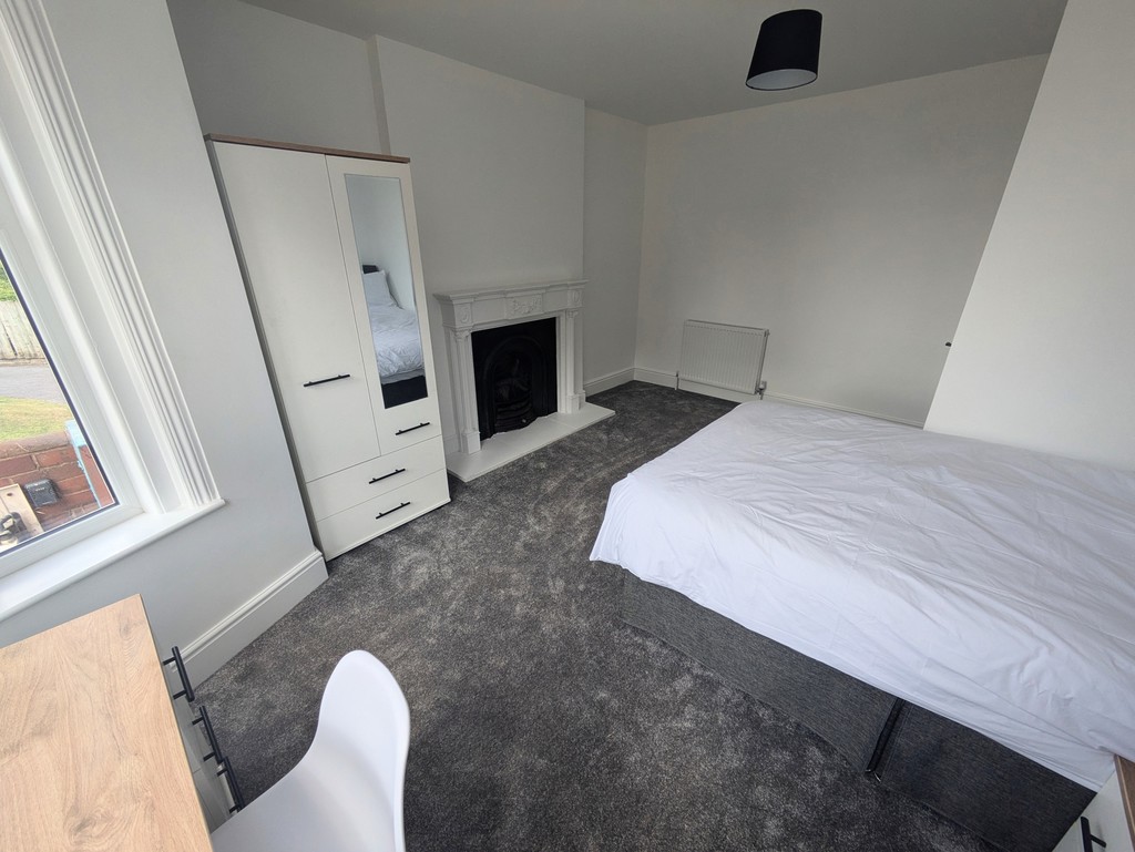 2 bed ground floor flat to rent in Mount Pleasant Road, Exeter  - Property Image 6