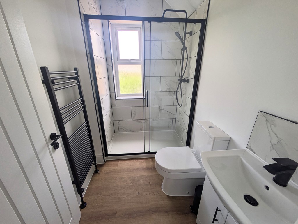 2 bed apartment to rent in Mount Pleasant Road, Exeter  - Property Image 8