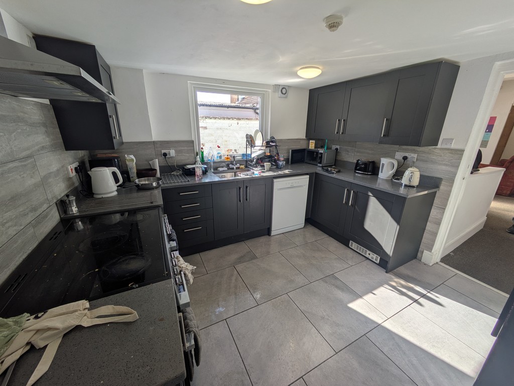 9 bed terraced house to rent in Clifton Hill, Exeter, EX1  - Property Image 4
