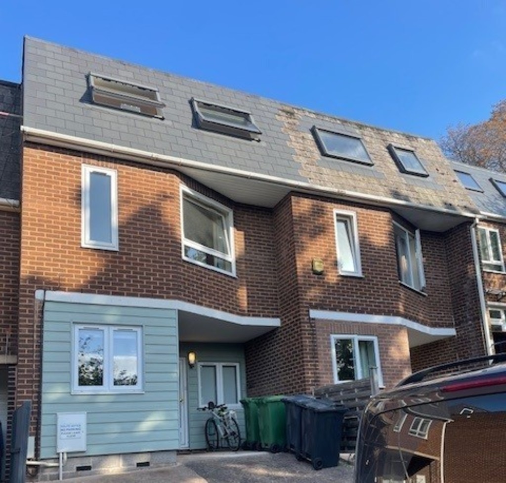 5 bed terraced house to rent in Eldertree Gardens, Exeter