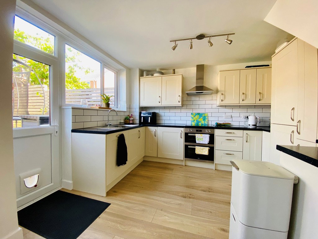4 bed terraced house for sale in Marypole Walk, Exeter, EX4  - Property Image 14