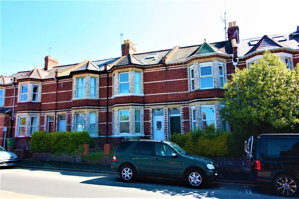 4 bed terraced house for sale in Barrack Road, Exeter  - Property Image 1