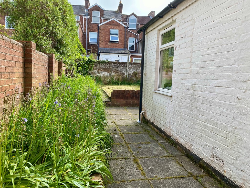 5 bed terraced house for sale in Victoria Street, Exeter  - Property Image 12