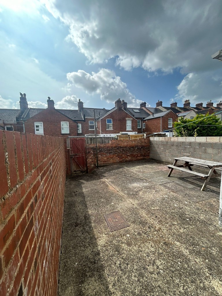 6 bed terraced house for sale in Pinhoe Road, Exeter  - Property Image 13