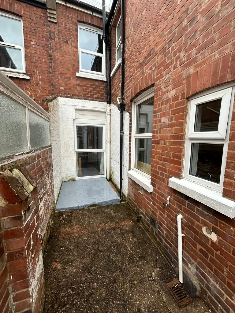 4 bed terraced house for sale in Pinhoe Road, Exeter 12