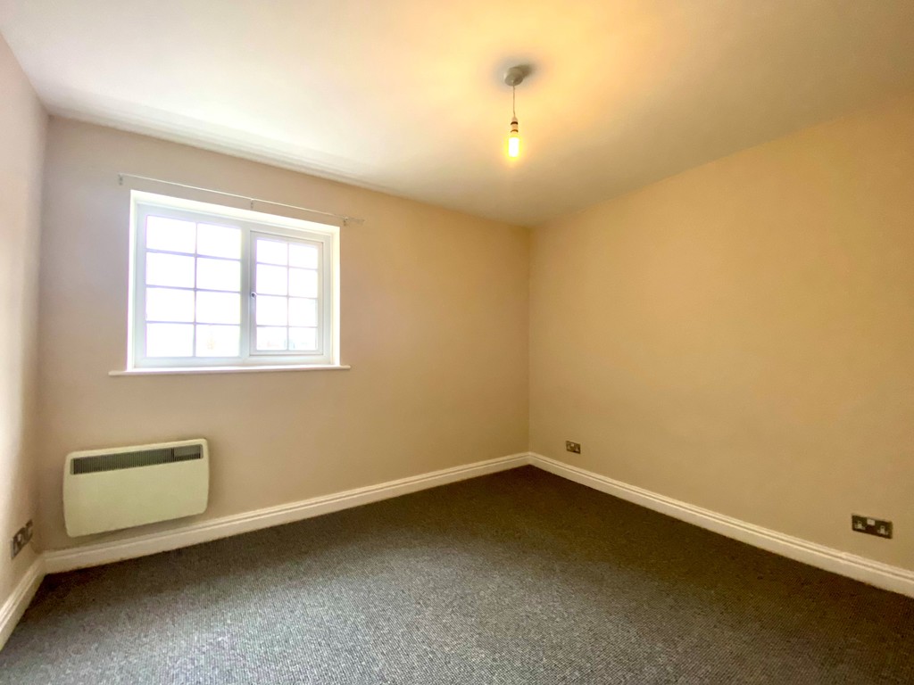 3 bed town house to rent in Friernhay Court, Exeter  - Property Image 5