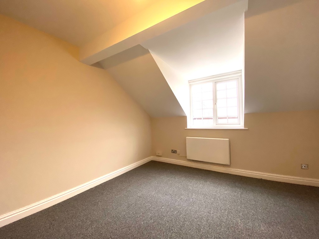 3 bed town house to rent in Friernhay Court, Exeter  - Property Image 8