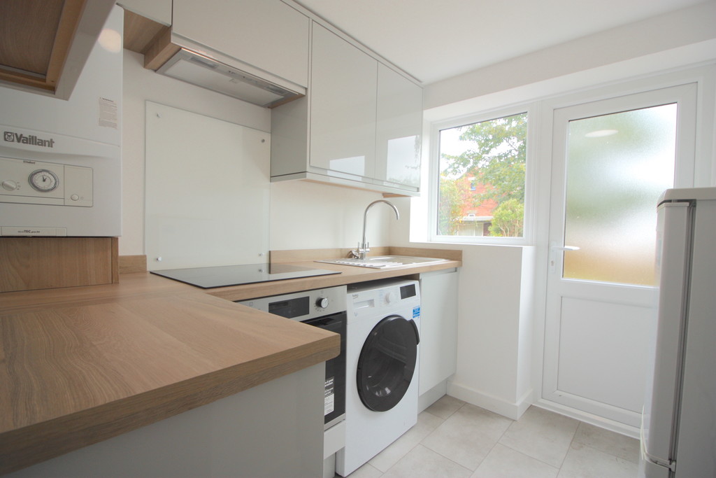 1 bed flat to rent in Regents Park, Heavitree  - Property Image 3