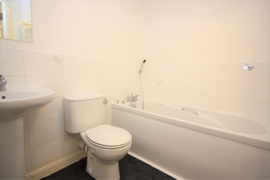 2 bed flat to rent in Julius House, Exeter  - Property Image 8