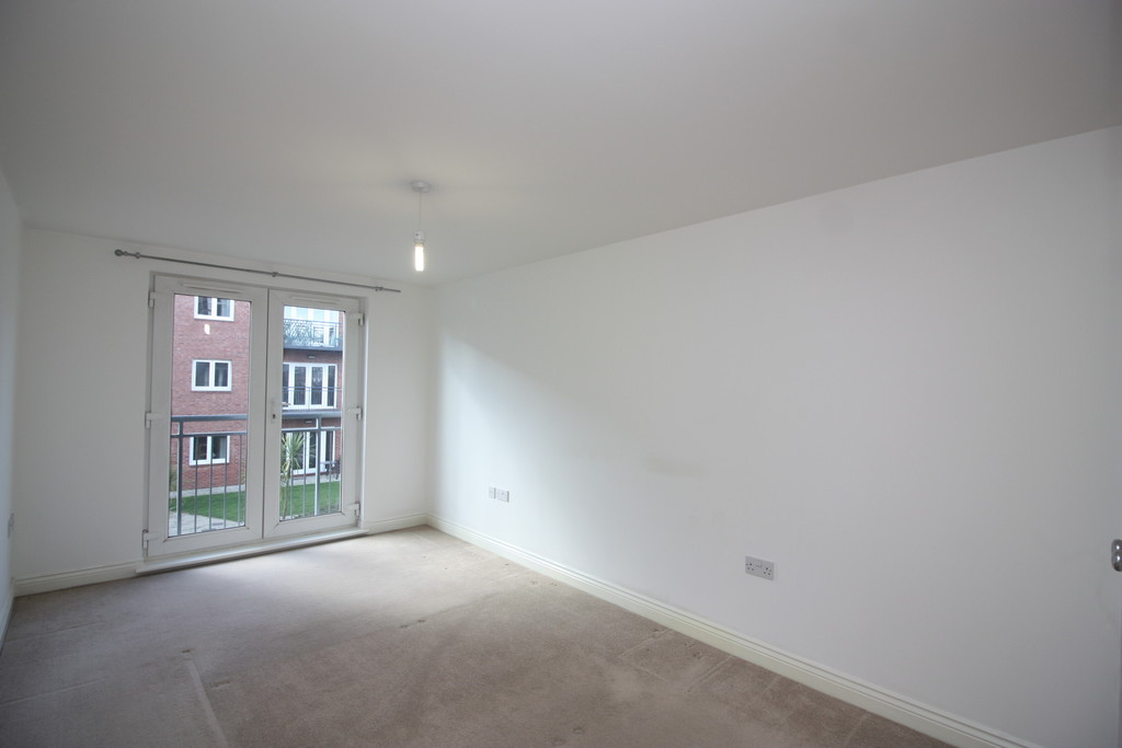 2 bed flat to rent in Julius House, Exeter  - Property Image 9