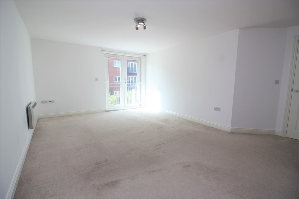 2 bed flat to rent in Julius House, Exeter  - Property Image 3