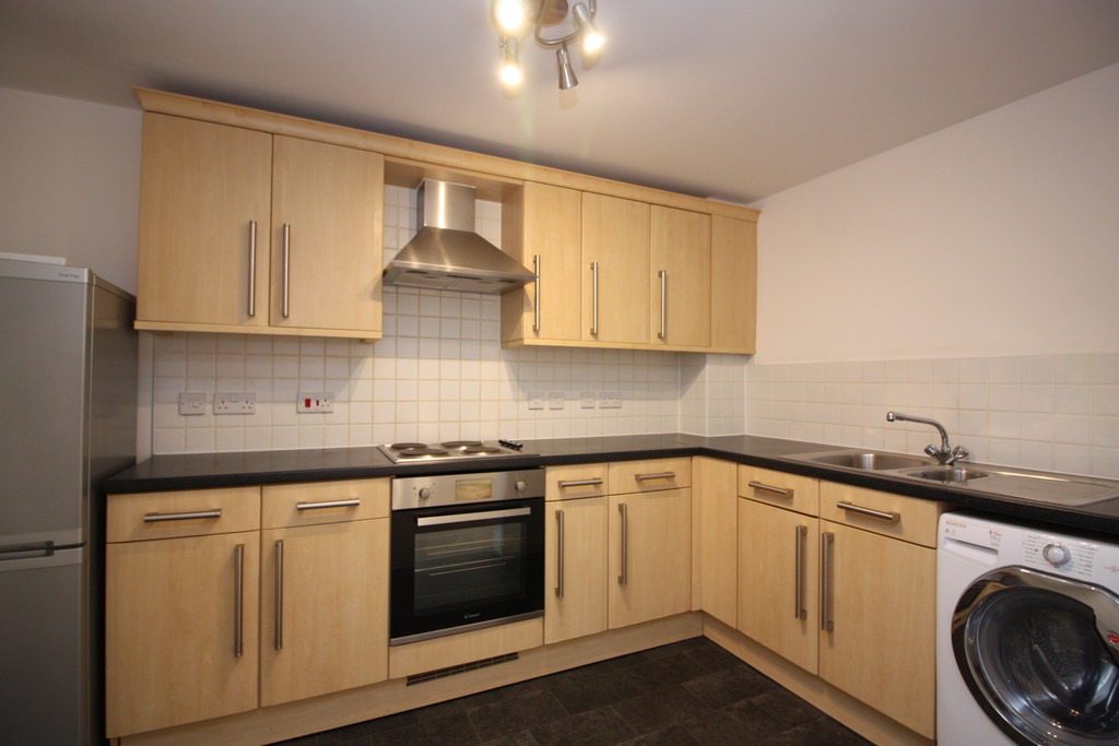 2 bed flat to rent in Julius House, Exeter  - Property Image 4